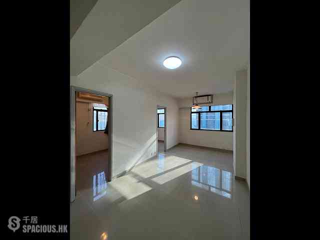 Sai Ying Pun - General Building 08