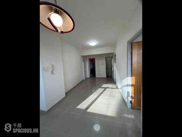Sai Ying Pun - General Building 09