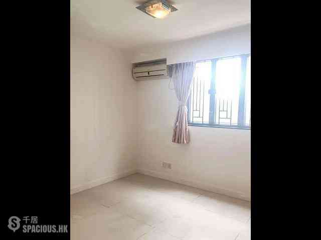Tsim Sha Tsui East - Hilton Towers 02