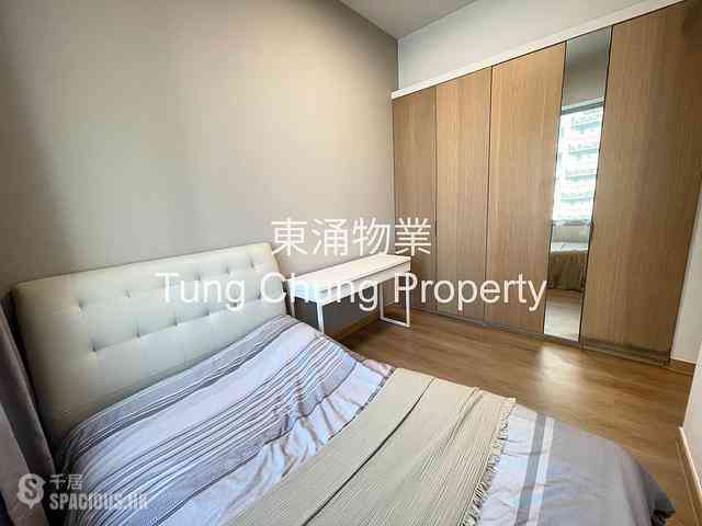 Tung Chung - Century Link Phase 1 Tower 6A 08