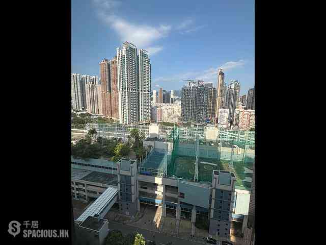 Tai Kok Tsui - Island Harbourview Block 3 01