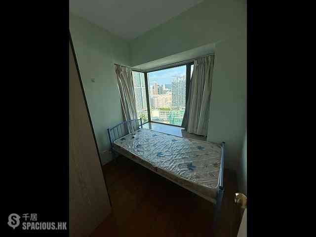Tai Kok Tsui - Island Harbourview Block 3 08