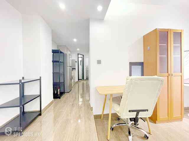 Sai Ying Pun - 23, Sai Yuen Lane 01