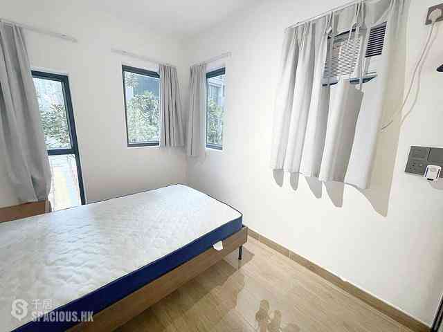 Sai Ying Pun - 23, Sai Yuen Lane 06