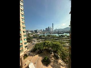 Tai Kok Tsui - Island Harbourview Block 3 03