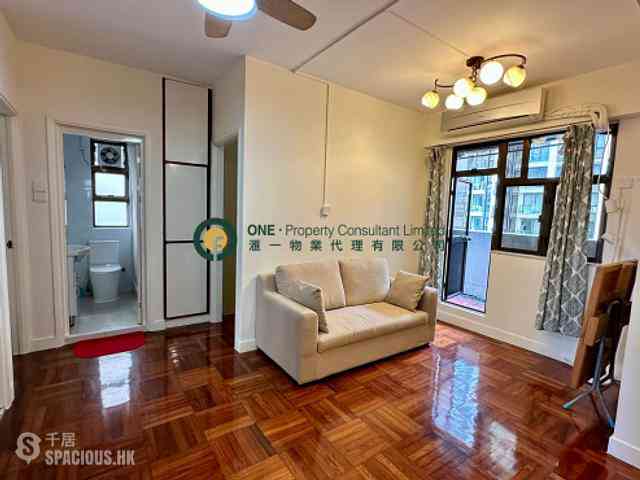Sai Ying Pun - True Light Building 01