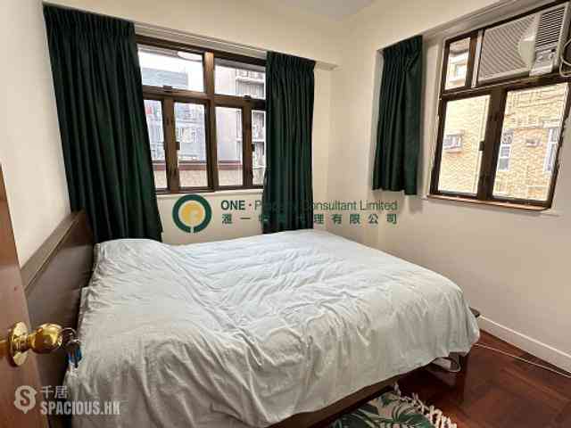 Sai Ying Pun - True Light Building 08