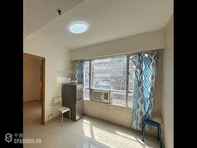 North Point - Fok Ying Building 07