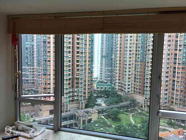 Cheung Sha Wan - Banyan Garden Phase 2 02