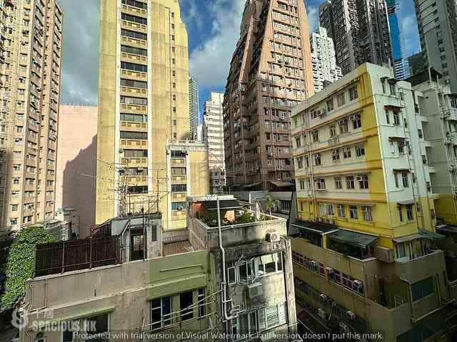 Sheung Wan - 19-21, Tung Street 09