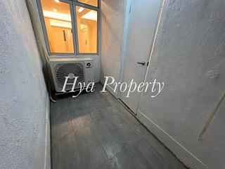 Sai Ying Pun - Fuk Shing Building 10