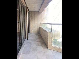 Mid Levels Central - Garden Terrace Block 3 02