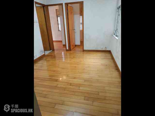 Causeway Bay - Hoi Hing Building 01