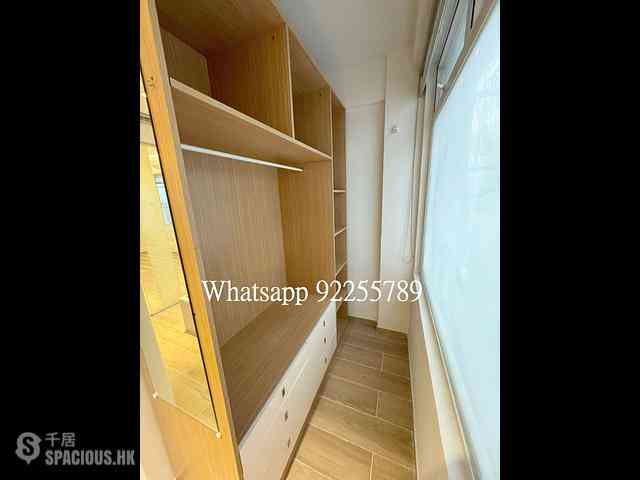 Sheung Wan - 280-282, Queen's Road Central 06