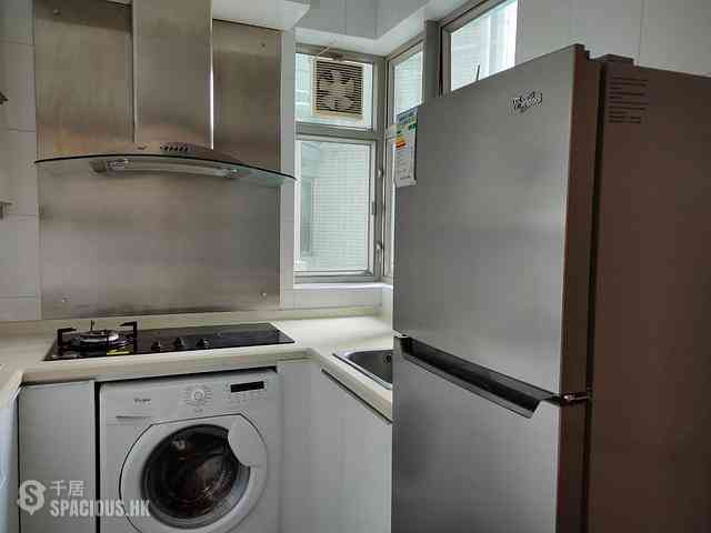 Ap Lei Chau - Sham Wan Towers Block 2 05