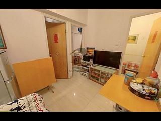 Kennedy Town - Kam Hing Building 02