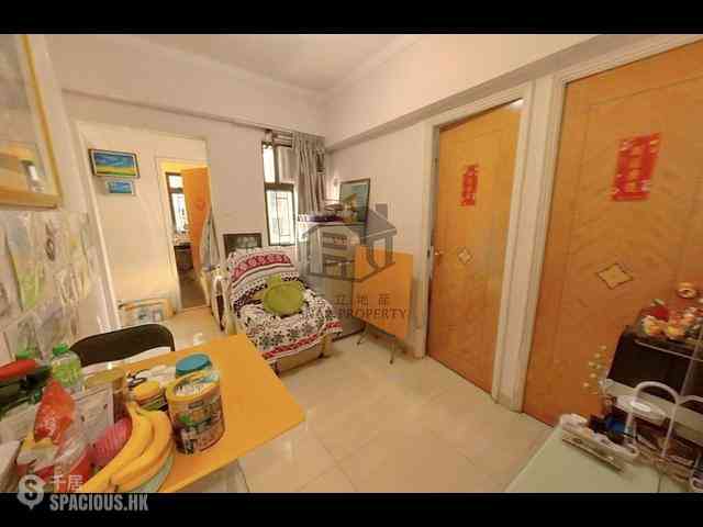 Kennedy Town - Kam Hing Building 01