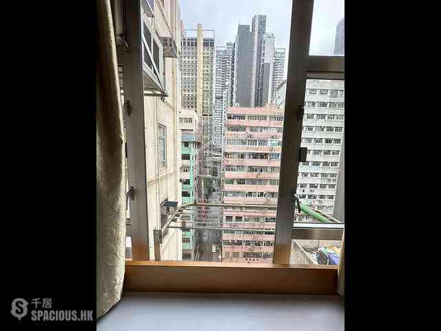Sai Ying Pun - Kam Kwan Building 05