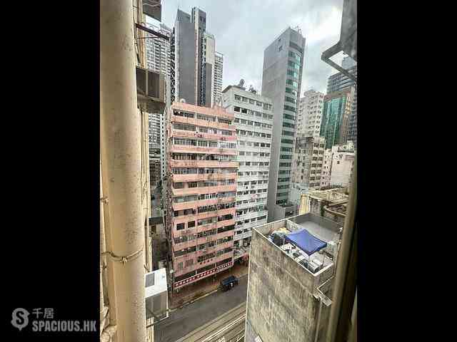 Sai Ying Pun - Kam Kwan Building 08