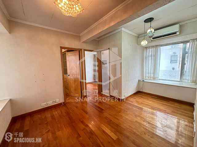 Sai Ying Pun - Kam Kwan Building 01