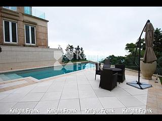 The Peak - 28, Gough Hill Road 09