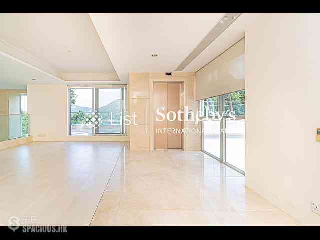 Repulse Bay - Overbays 06