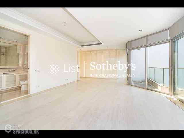 Repulse Bay - Overbays 07