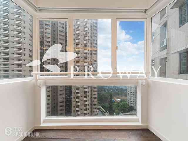 Pok Fu Lam - Baguio Villa Block 40 03
