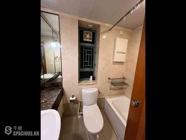 Tung Chung - Seaview Crescent Block 1 05