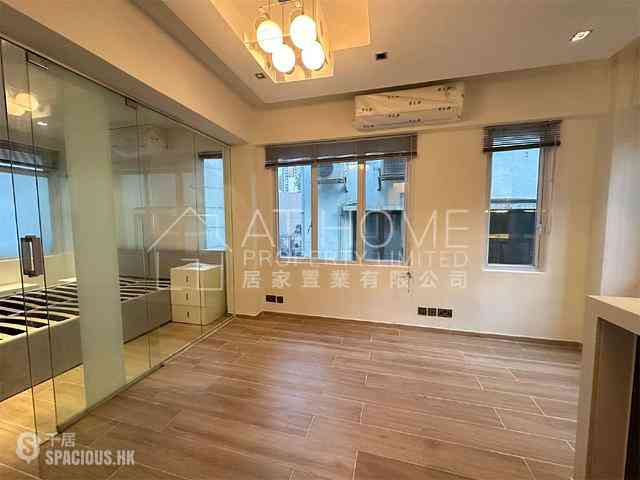 Sheung Wan - 280-282, Queen's Road Central 04