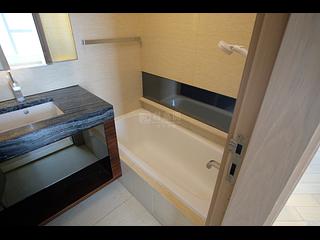 West Kowloon - The Cullinan (Tower 21 Zone 1 Sun Sky) 11