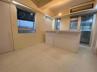 Wan Chai - Ka Yee Building 09