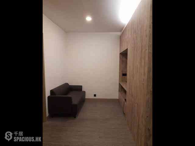 Sai Ying Pun - 33-33A, Pok Fu Lam Road 05