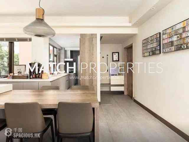 Mid Levels Central - Chenyu Court 04