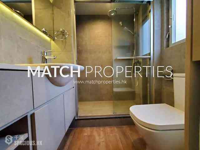 Tai Hang - Lily Court 13