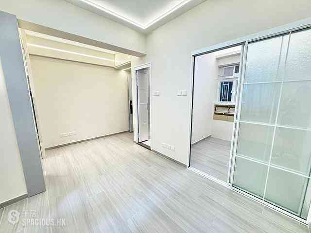 Happy Valley - 4-6, Cheong Ming Street 03