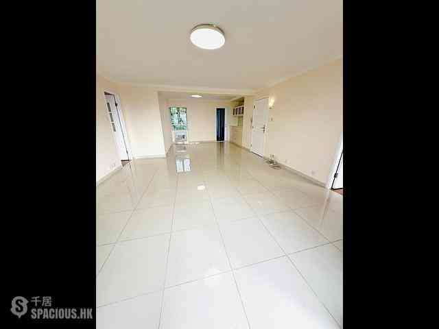 Braemar Hill - Braemar Hill Mansions Block 4 04