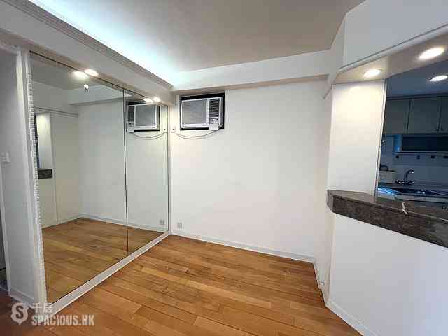 Quarry Bay - Kornhill Block R 04