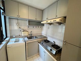Quarry Bay - Kornhill Block R 11