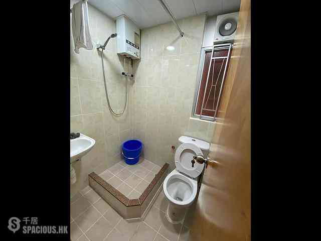 Sai Ying Pun - Kwan Yick Building Phase 3 Block A 02