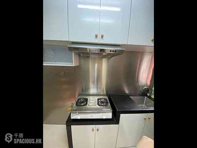 Sai Ying Pun - Kwan Yick Building Phase 3 Block A 06
