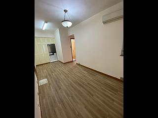 Sai Ying Pun - Kwan Yick Building Phase 3 Block A 07