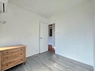 Tung Chung - Seaview Crescent 11