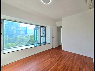 Tung Chung - Seaview Crescent 14
