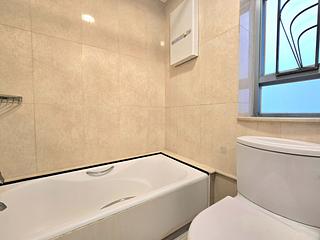 Tung Chung - Seaview Crescent 16