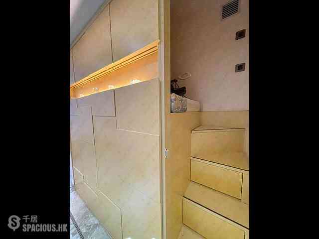 North Point - Kent Mansion 03