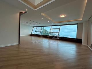 Repulse Bay - The Lily Block 4 02