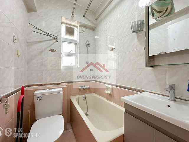 Happy Valley - Beverly House 04
