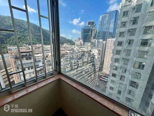 Quarry Bay - Parkvale Tower 4 Ling Pak Mansion 08