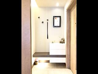 Mid Levels Central - Chenyu Court 03
